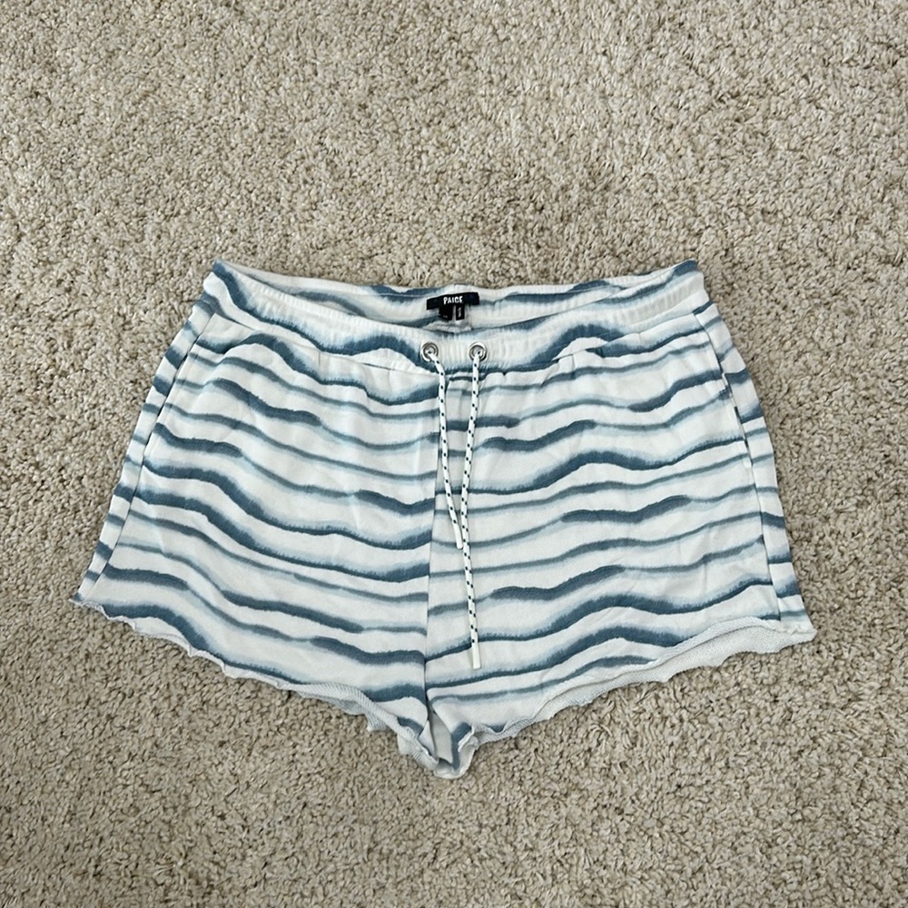 NWOT Paige cotton KNIT striped drawstring shorts with a lettuce bottom. Size XL